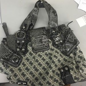 Guess purse