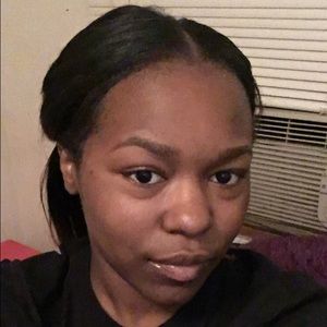 Meet your Posher, Dawayna