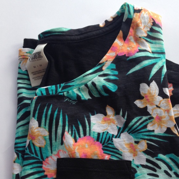 VS Pink Floral tank top with wide arm holes - Picture 3 of 3