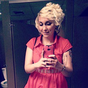 Meet your Posher, Desirée