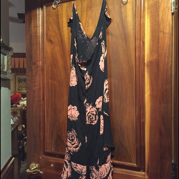 Bebe dress
