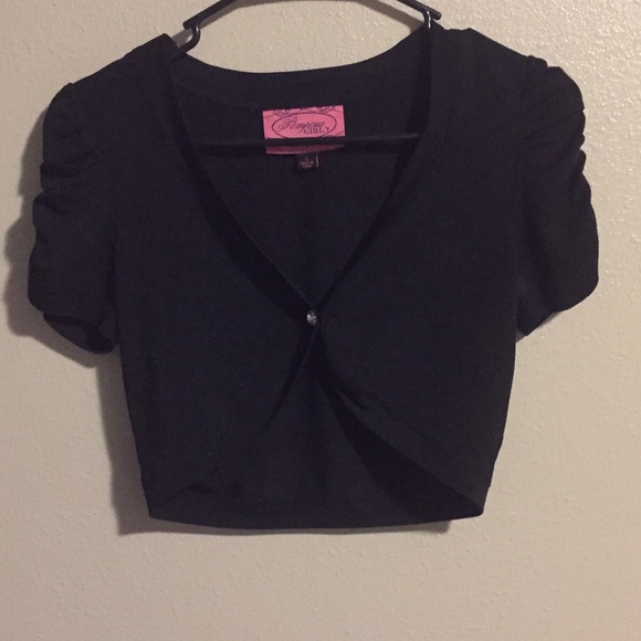 Black puff sleeve cover up