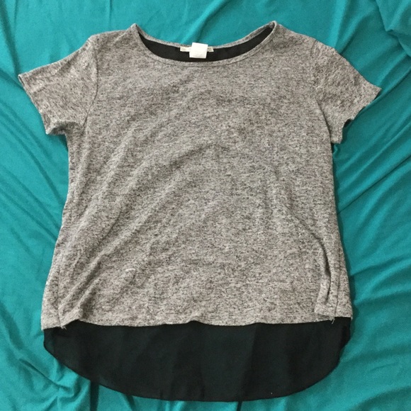 Marled gray tee with chiffon back