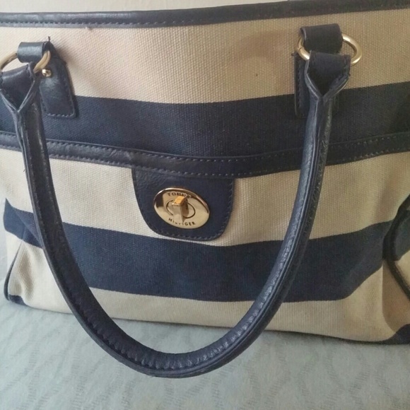 Tommy Hilfiger tote purse.