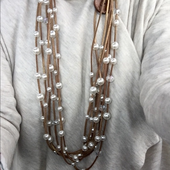 Long pearl necklace