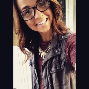 Meet your Posher, Marissa