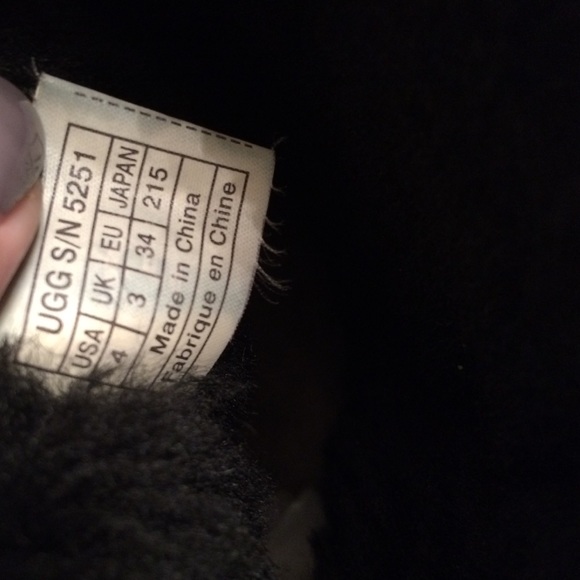 ✖️sold✖️Classic Short Ugg - Picture 3 of 4