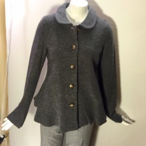 100% Merino wool jacket with peblem