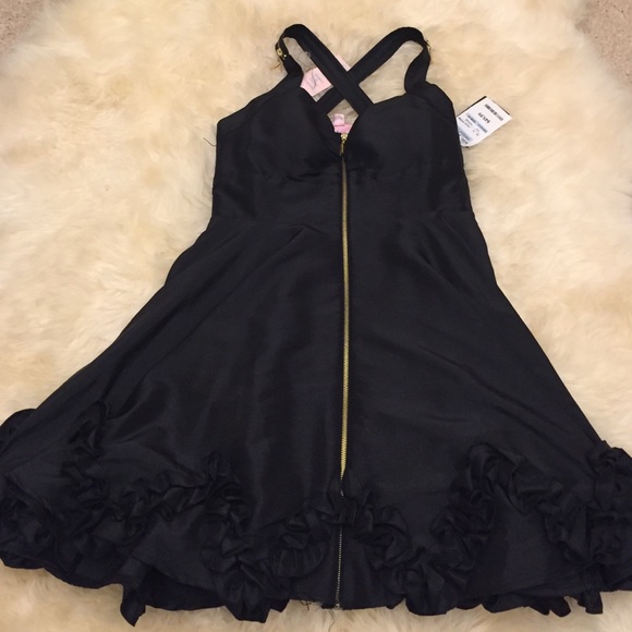 Black and gold zipper dress