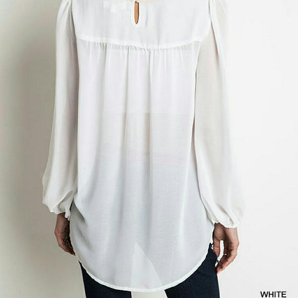 *SOLD* New Jewel Sequined Blouse Size Small - Picture 3 of 3