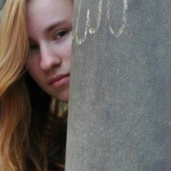 Meet your Posher, Camille - Picture 1 of 1