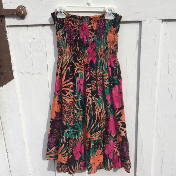 VS Summer Strapless Dress