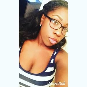 Meet your Posher, Kellie