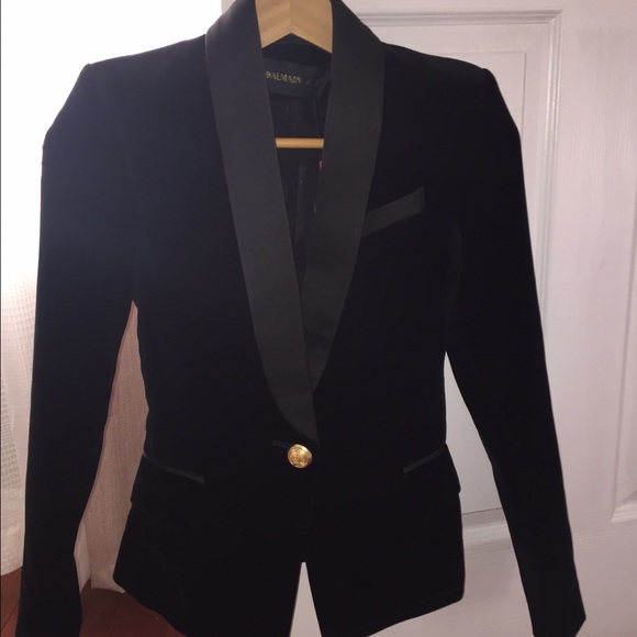 ❌SOLD❌Balmain velvet blazer size 2