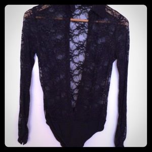 Long Sleeve Floral Lace Bodysuit. Can fit S/M.