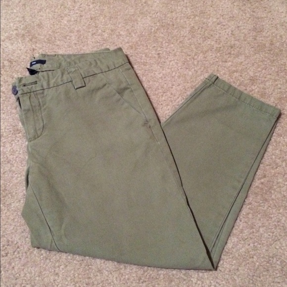 Gap Sage Green Capris