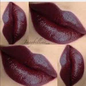 Wet n Wild Matte Lipstick Cherry Bomb