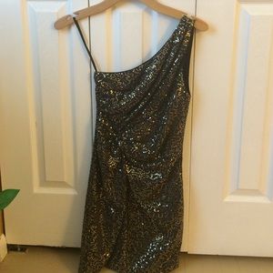 Arden B black/gold sequin dress