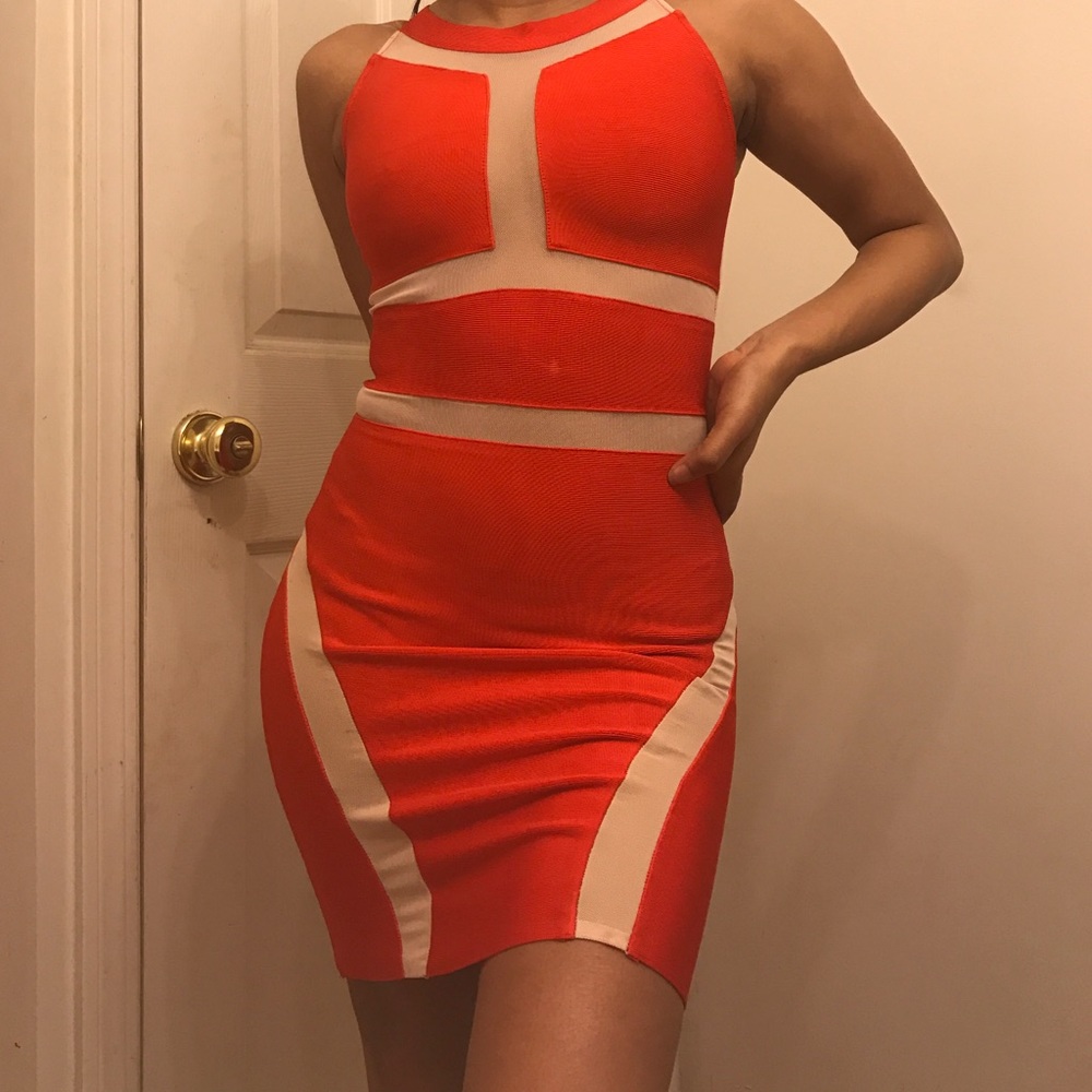 Akira dress - Picture 3 of 3