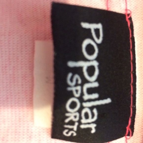 GIFTED🎀Cute Top🎀 - Picture 2 of 3