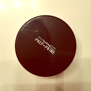 mac prep+prime transparent finishing powder