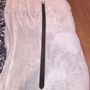 Reversible black and dark brown belt