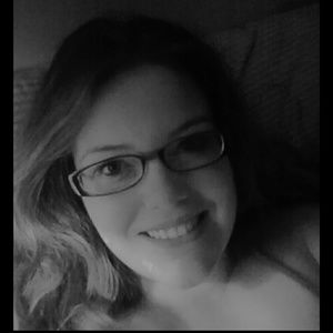 Meet your Posher, Adriana