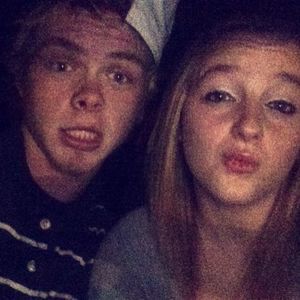 Meet your Posher, Brittney