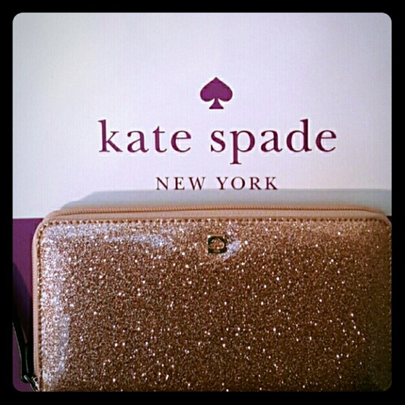 🎉NEW🎉 Rose Gold Glitter Wallet NWT!