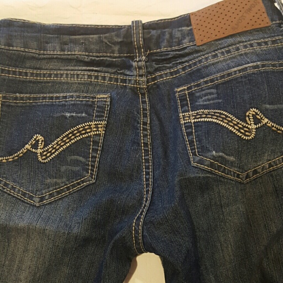 Jeans - Picture 3 of 3