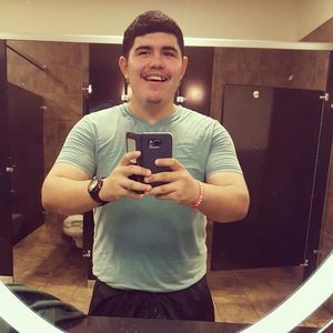 Meet your Posher, Emmanuel