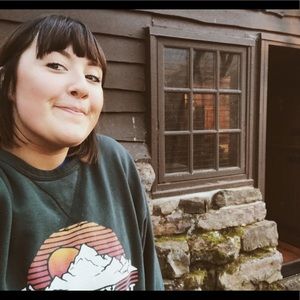 Meet your Posher, Paige