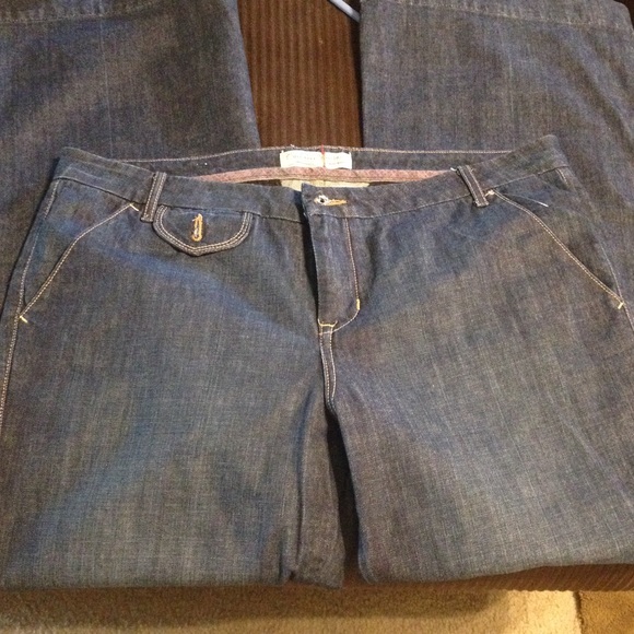 Old Navy mid-rise flare jeans