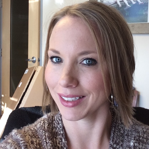 Meet your Posher, Krystal