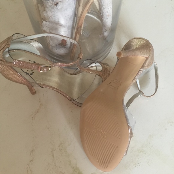 💥SALE💥 Stuart Weitzman Gold Glitter Heels - Picture 2 of 4