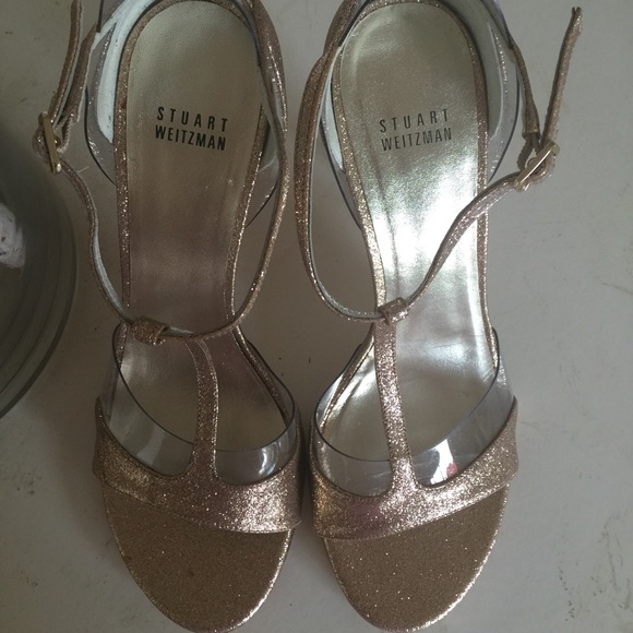 💥SALE💥 Stuart Weitzman Gold Glitter Heels - Picture 4 of 4
