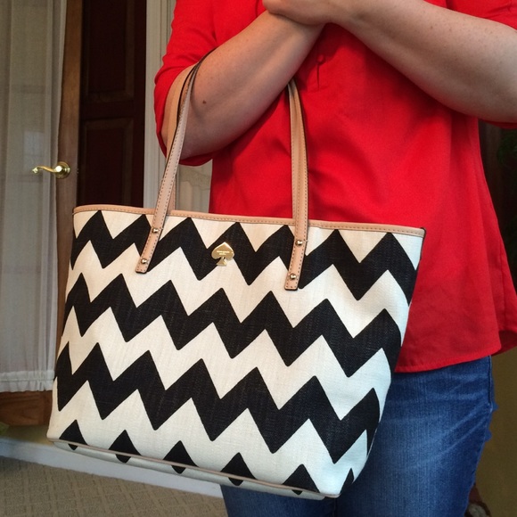 kate spade Handbags - Black Friday Sale! Kate Spade Chevron Tote