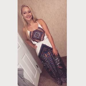 Meet your Posher, Danielle