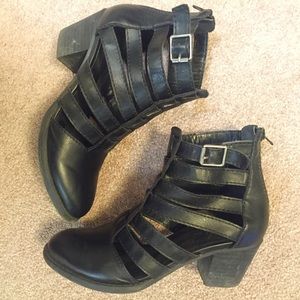 American Eagle Black Open Boot