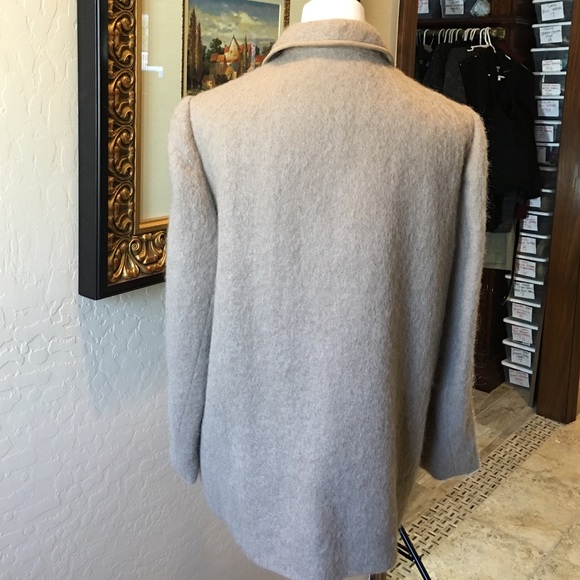 I Magnim by Baron Peters Taupe Mohair Coat - Picture 3 of 4