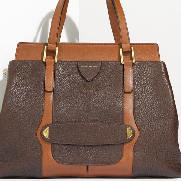 Marc Jacobs Handbags - Marc Jacobs made in Italy handbag NWT