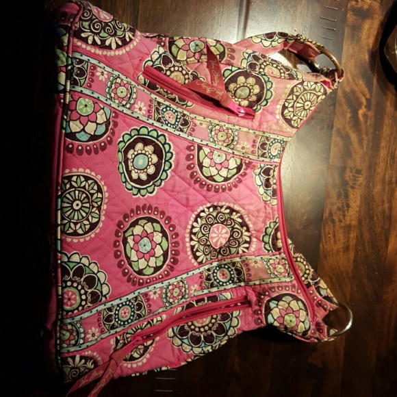 Vera Bradley purse and matching wallet.
