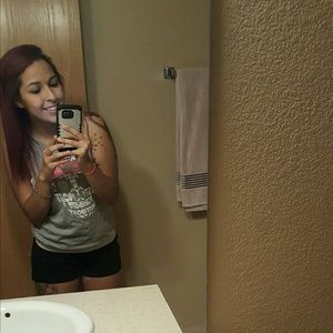 Meet your Posher, Corrina