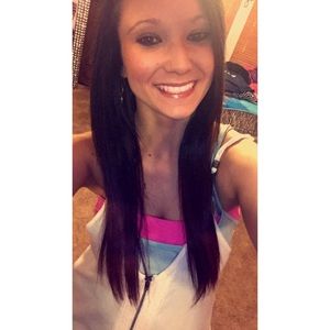 Meet your Posher, Marissa