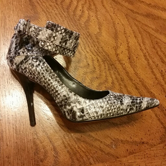 Faux snake printed Guess heels