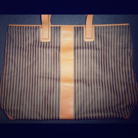 Fendi vintage shoulder bag