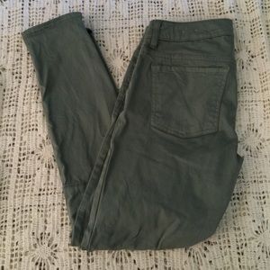 American Eagle cargo ankle cargo size 2 -