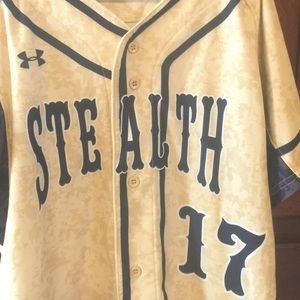 ⚾Boys ️Under Armor Jersey⚾️