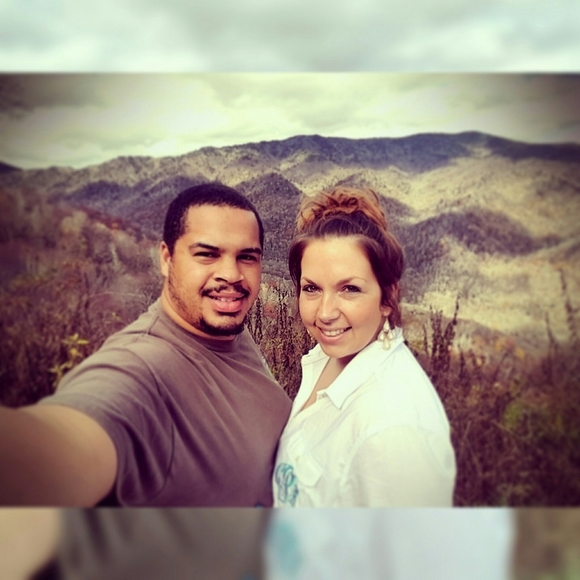 Meet your Posher, Courtney - Picture 1 of 1