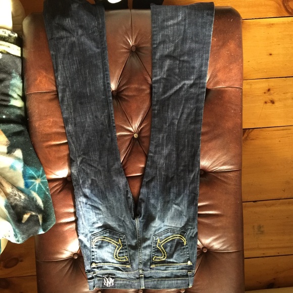 Rock & Repulic jeans - Picture 3 of 3